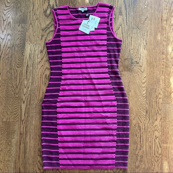 NEW Opening Ceremony Graphic Fitted Bodycon Dress Beet Multi Summer Size L - Picture 2 of 8